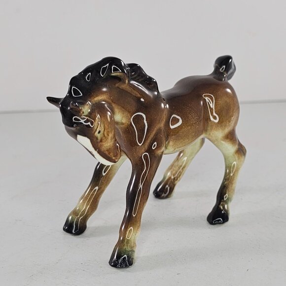 Vintage Ceramic Foal Figurine Bay Brown Baby Horse *Repaired Tail* - Picture 2 of 9